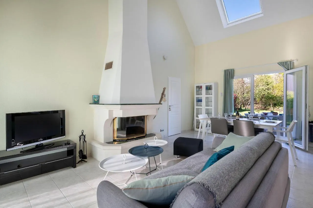 Holiday home Maison Moderne Pour 6 Personnes A Sarzeau